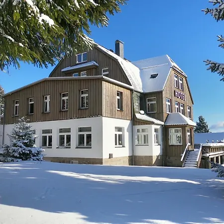 Hotel Waldhotel Auszeit Mit Restaurant & Cafe 4*