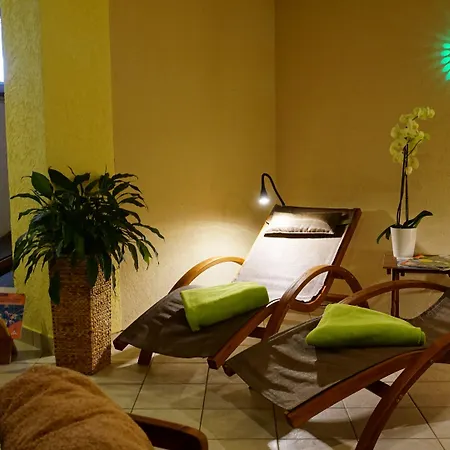 Waldhotel Auszeit Mit Restaurant & Cafe Hotel 4*