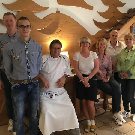 Waldhotel Auszeit ホテル タンネ