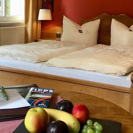 Waldhotel Auszeit Mit Restaurant & Cafe 4* Tanne