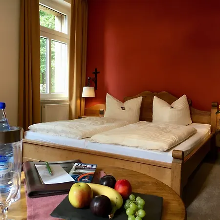 Waldhotel Auszeit Mit Restaurant & Cafe 4*