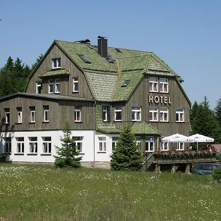 Waldhotel Auszeit Mit Restaurant & Cafe Hotel