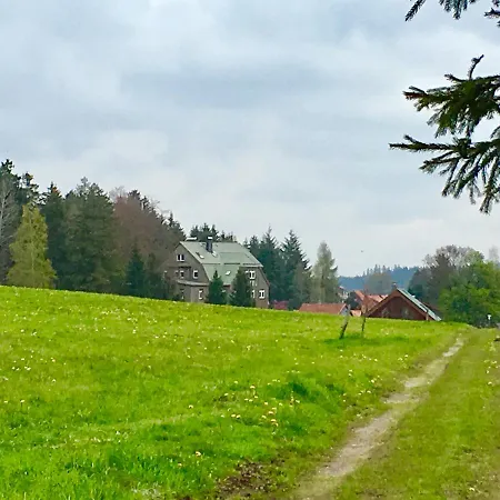 Waldhotel Auszeit Mit Restaurant & Cafe 4* Tanne