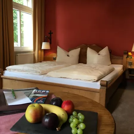 Hotel Waldhotel Auszeit Mit Restaurant & Cafe